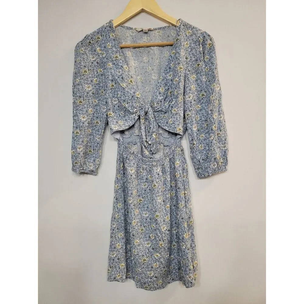 Bebop Floral Cutout Front Floral Dress with 3/4th Sleeve Size Small